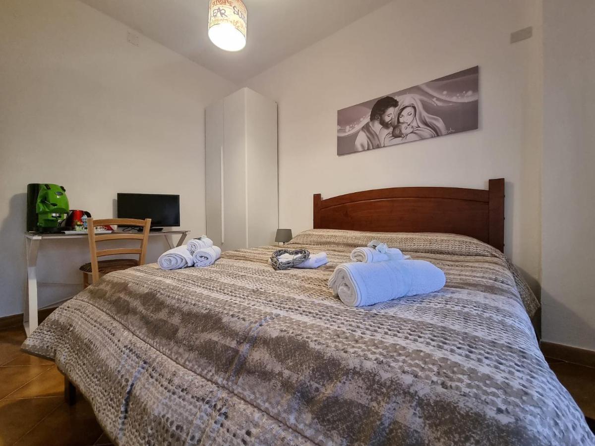 B&B Le Stanze Di Aurora Palermo Luaran gambar