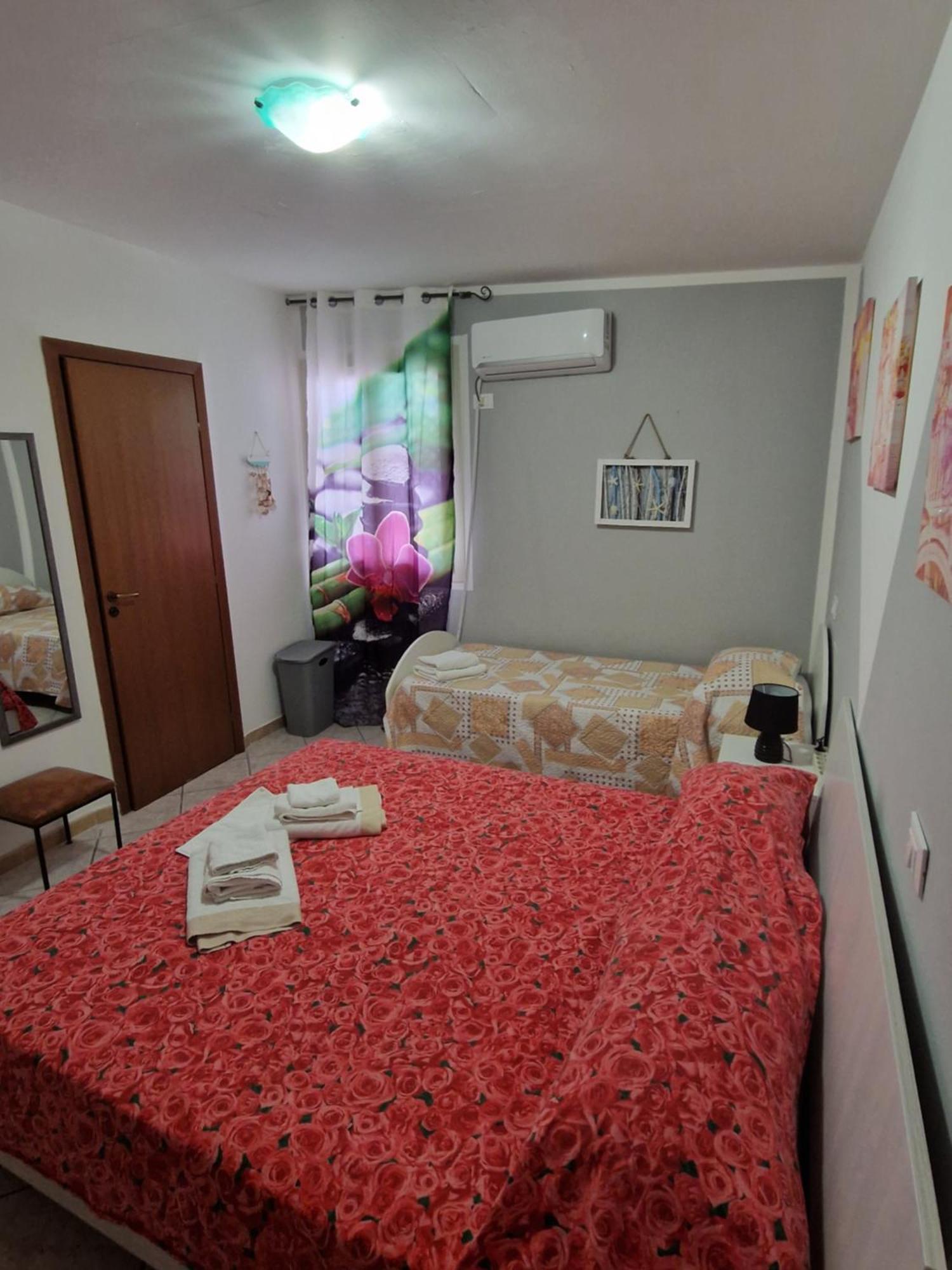 B&B Le Stanze Di Aurora Palermo Luaran gambar