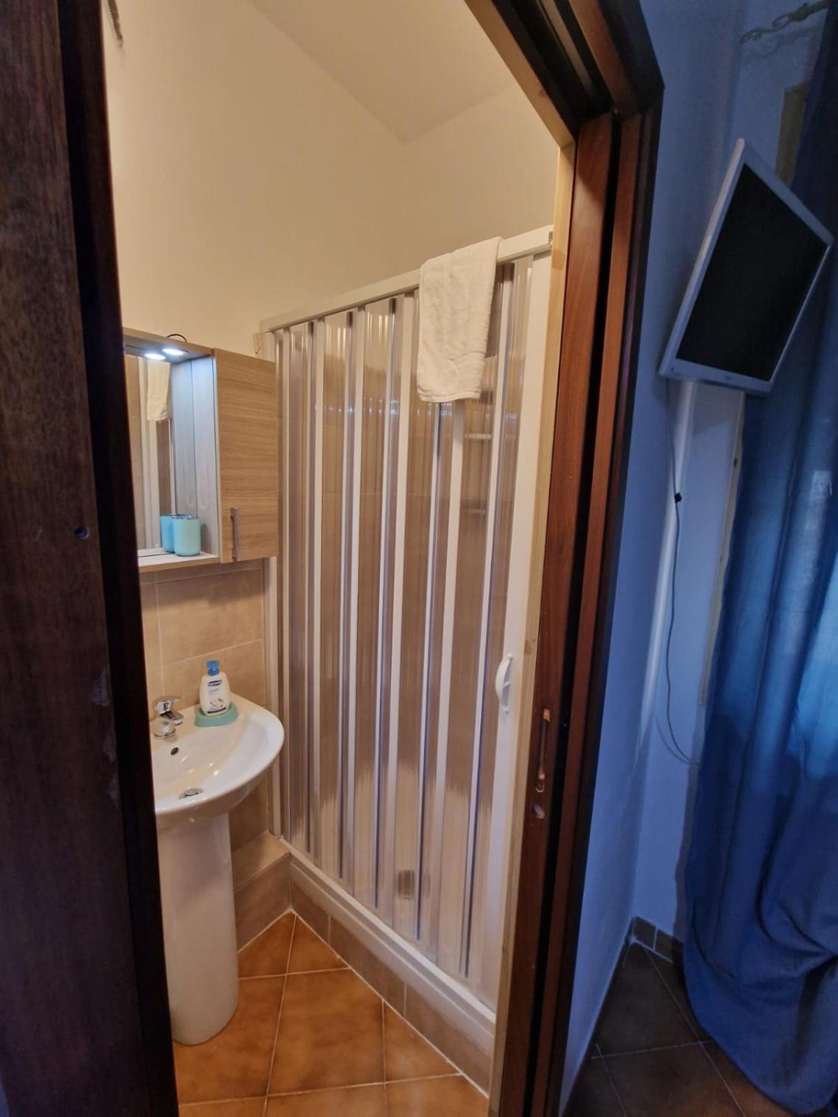 B&B Le Stanze Di Aurora Palermo Luaran gambar